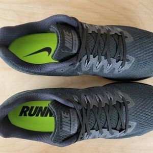 Nike Zoom All Out Low Black Dark Grey Running Shoe